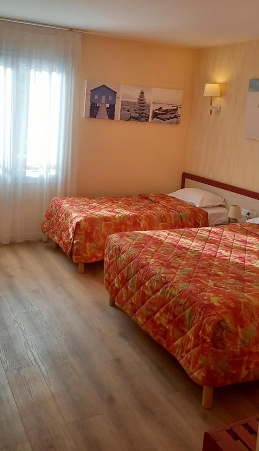 Hotel Sables D'O Et Son Restaurant Le 16 Bis Les Sables-dʼOlonne Kültér fotó